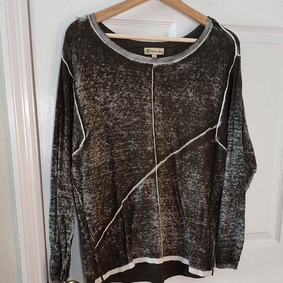 Democracy Olive Knit Top - Picture 1 of 5
